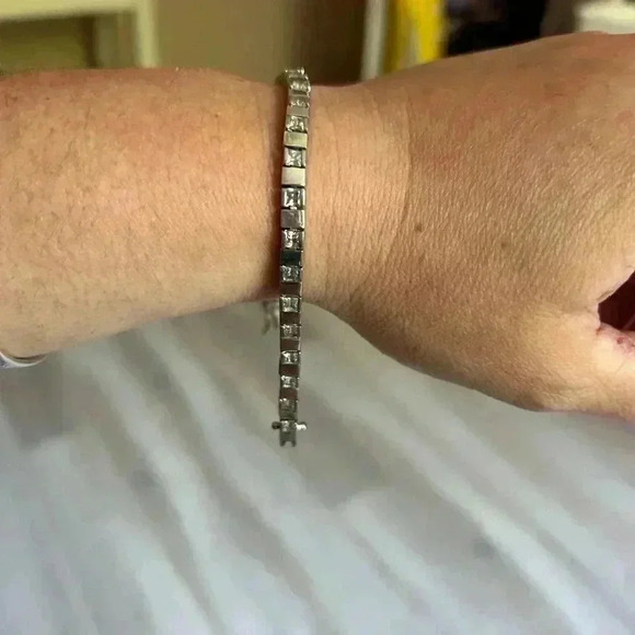 COPY - 4/$100 STERLING silver diamond  stamped vintage chain link bracelet - Picture 1 of 6